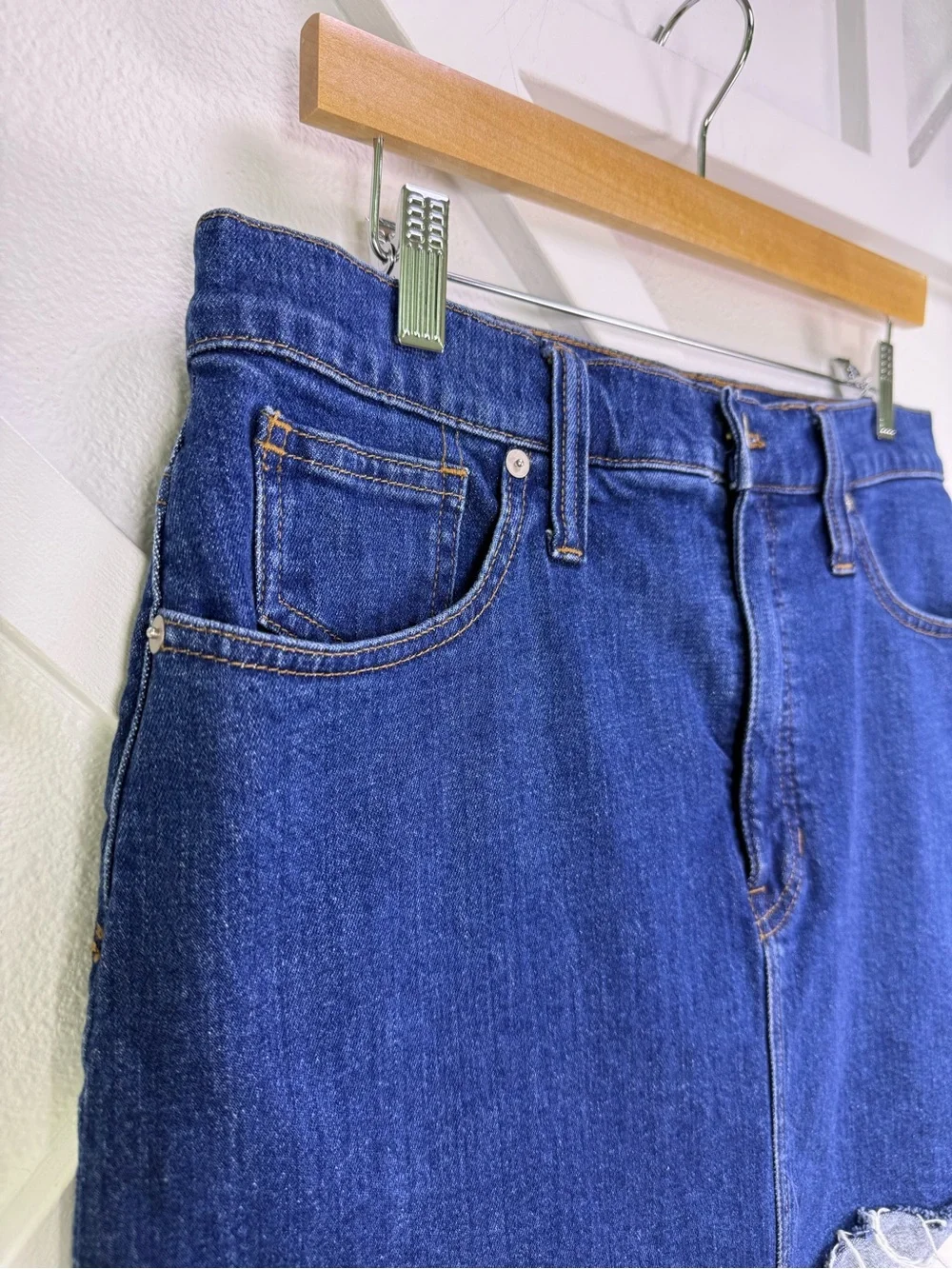 Madewell Stretch Denim Straight Mini Skirt: Step-Hem Edition Size 31